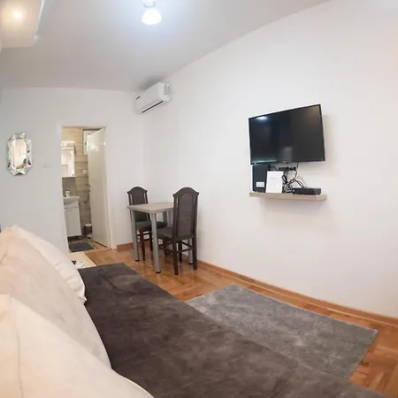 Tea 2 Apartment