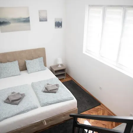 Tea 2 Apartment Belgrad