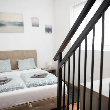 Tea 2 * Белград